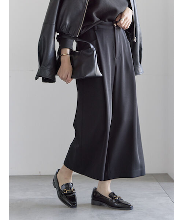 タックポケットワイドクロップトパンツ