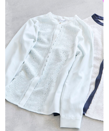 フロントレースブラウス