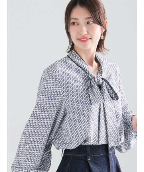 パターンアソートボウタイブラウス《2026 spring catalog item》