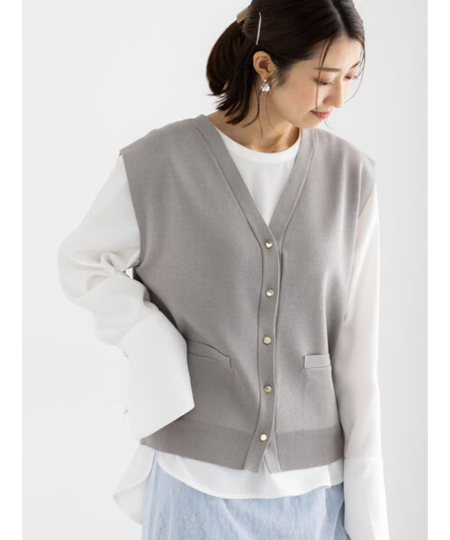 総針ポケット付きVネックベスト《2026 spring catalog item》