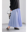 プリーツロングスカート