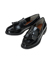 タッセルローファー