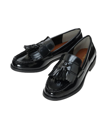 タッセルローファー