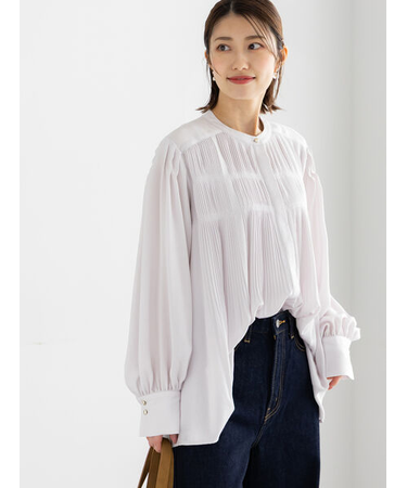 プリーツサテンブラウス