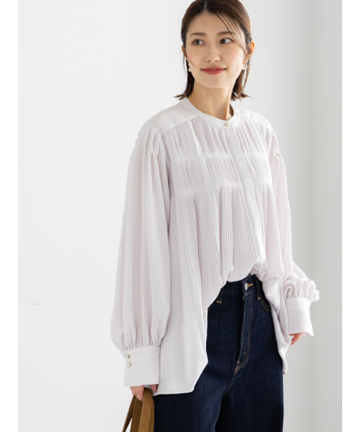 プリーツサテンブラウス