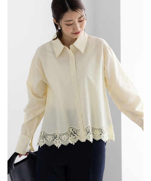 スカラップレースヘムクロップトシャツ