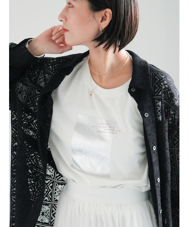 箔プリントロングTシャツ