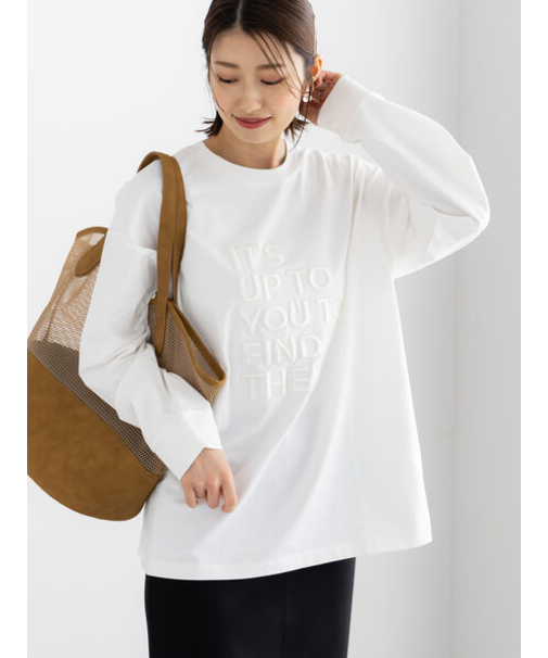 エンブロイダリーロゴTシャツ