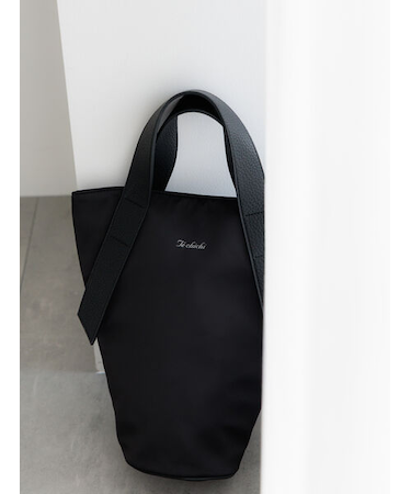 サテンバケットバッグ