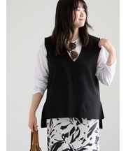 Vネックニットベスト