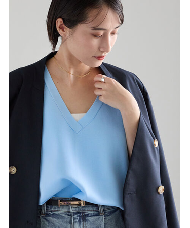 Vネックニットベスト