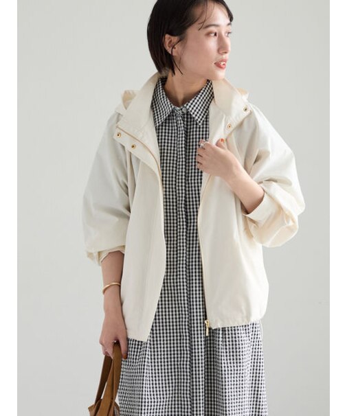 ライトマウンテンパーカー