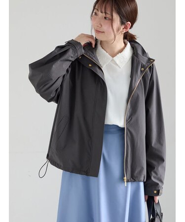 ライトマウンテンパーカー