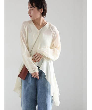 イレギュラーヘムチュニックブラウス