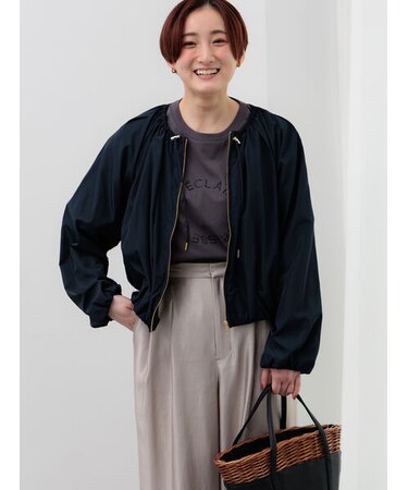 ノーカラーギャザージップブルゾン