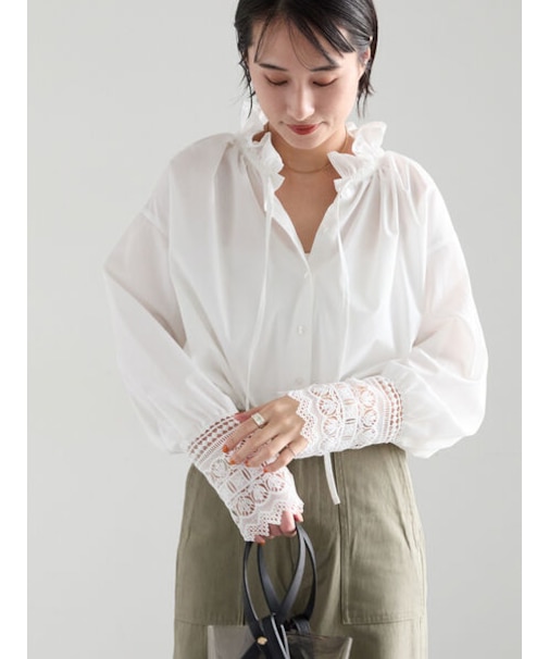 レースカフスブラウス
