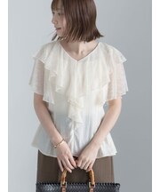 ラッフルレースブラウス
