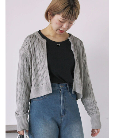 透かし編みジップカーディガン