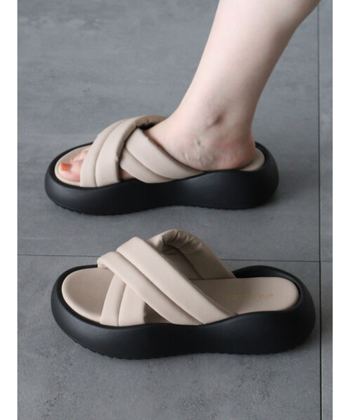 クロスボリュームサンダル