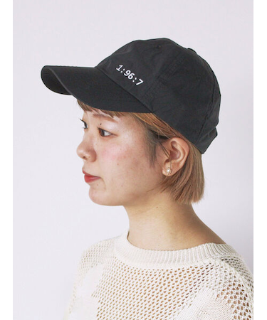 小刺繍キャップ