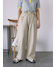 ベージュ