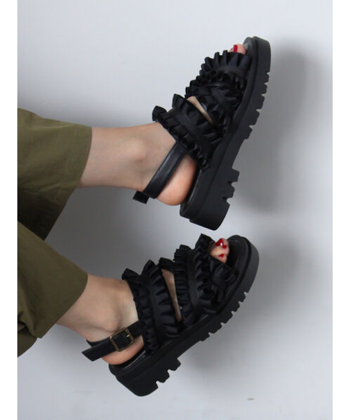 フリルサンダル