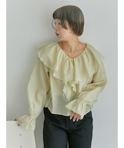 シアーラッフルブラウス