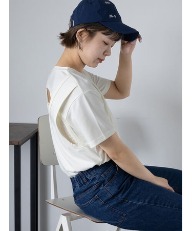 バックレイヤードカットソー