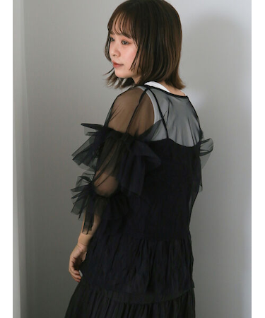 チュールフリルブラウス