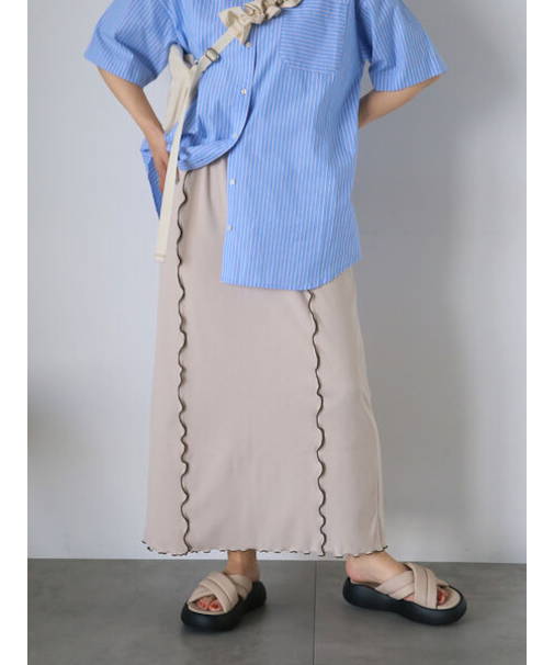 メローナロースカート