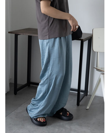 サテンイージーパンツ