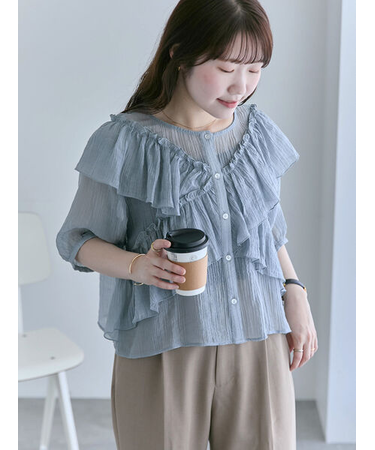 シアーフリルブラウス