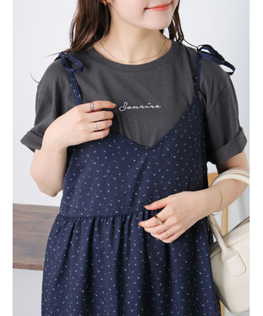 ロゴ刺繍Tシャツ