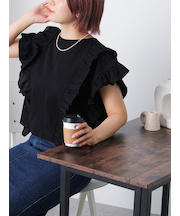 フリルカットソー