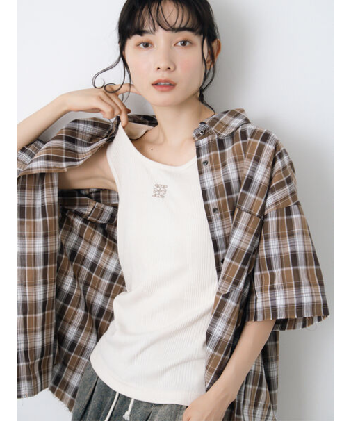ワンポイント刺繍タンクトップ