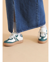 折り返しタンスニーカー