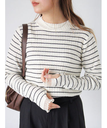 袖フリルモックネックニット