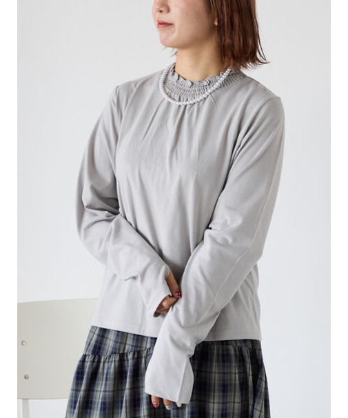 シャーリング襟カットソー