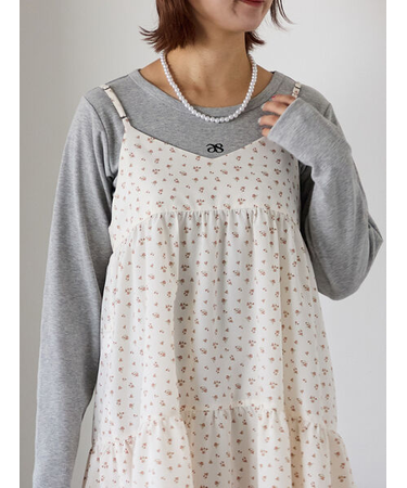 ワンポイント刺繍クルーネックカットソー