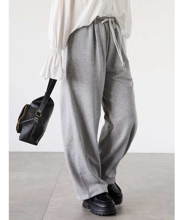 カーブスウェットパンツ