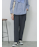 グレー