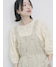 ベージュ