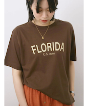 ロゴプリントTシャツ