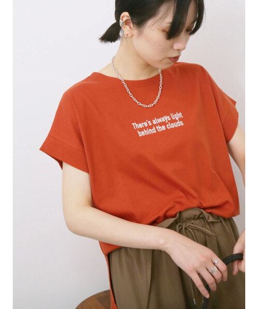 ロゴ刺繍フレンチスリーブTシャツ