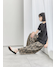 ベージュ