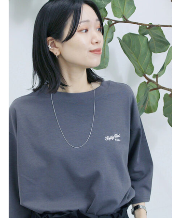 ポンチロゴ刺繍プルオーバー