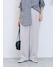 グレー
