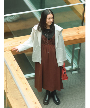 胸レースキャミワンピース