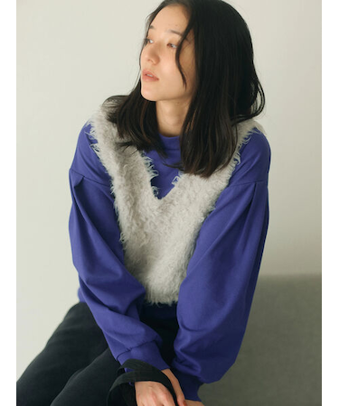 ポンチ袖タックプルオーバー