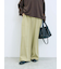 切り替えタックパンツ